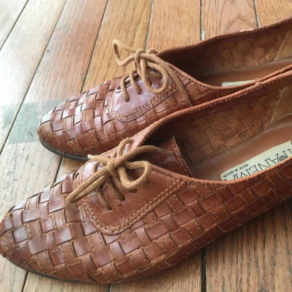 Ipanema Oxford Woven Leather Laceup Flats